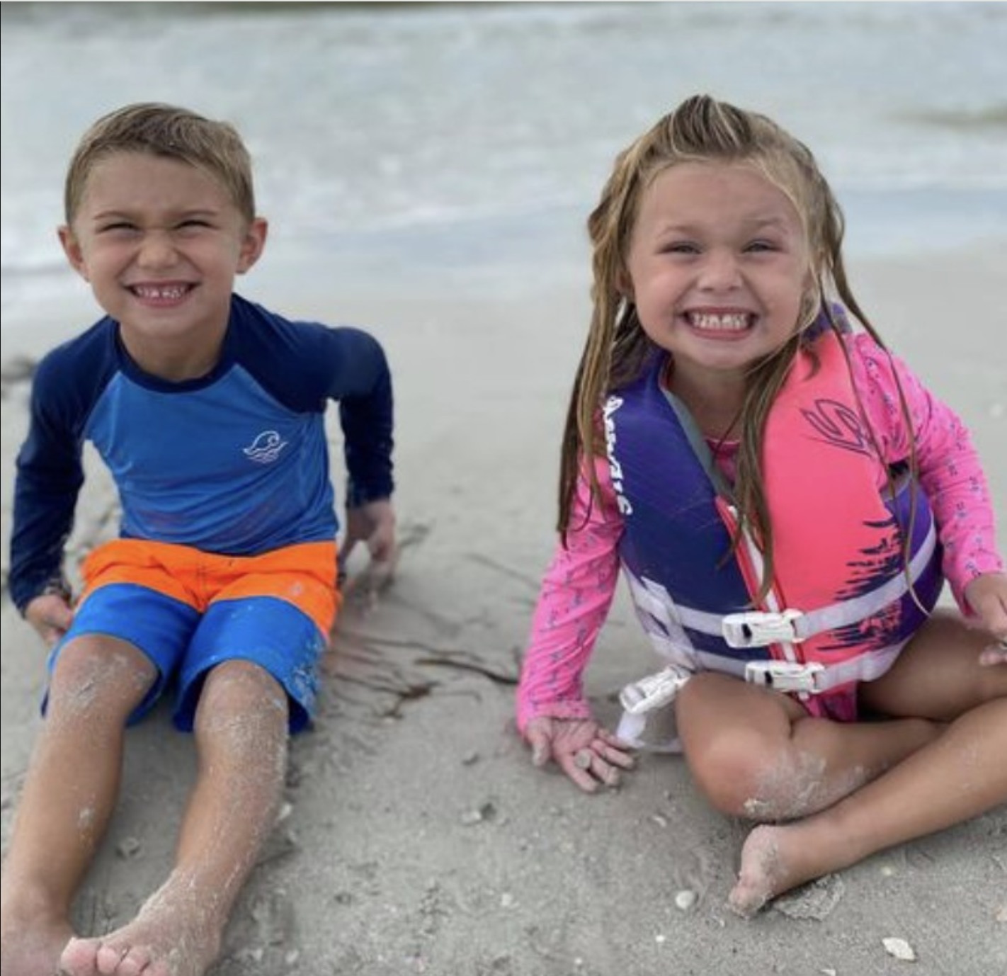 Indiana girl, 7, buried alive playing in hole on south Florida beach