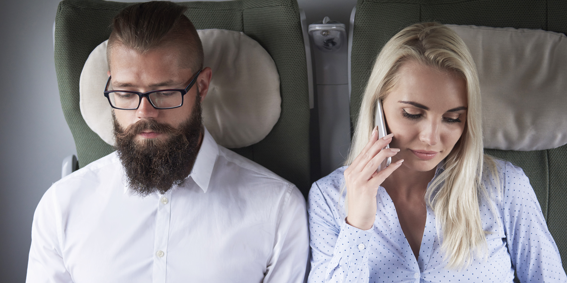 I Overheard a Woman’s Puzzling Conversation on the Plane – I Rushed Home and Was Left Speechless