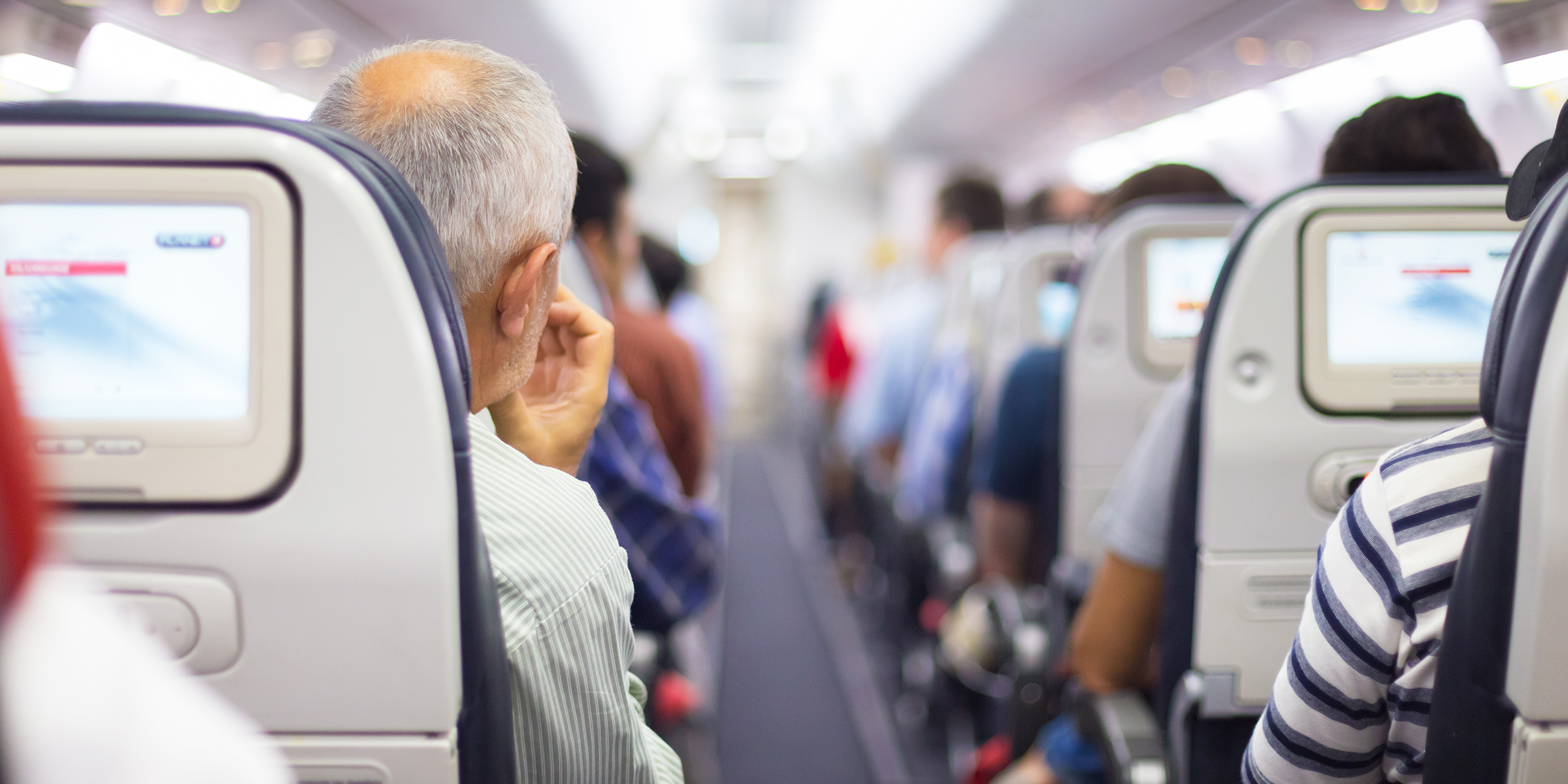 Entitled Business Class Man Yelled at a Flight Attendant and Made Her Cry – Then a 14-Year-Old Boy Put Him in His Place