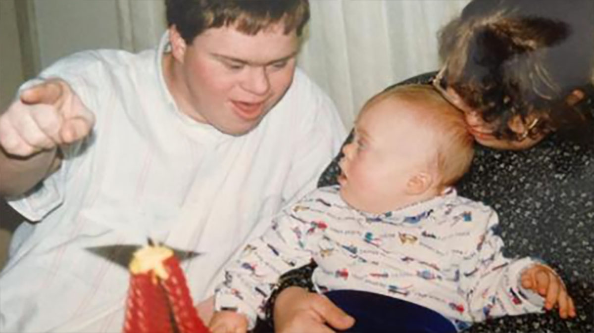 Couple with Down syndrome decide to have children, face criticism