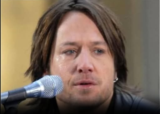 FANS RALLY AROUND KEITH URBAN AFTER HE ASKS THEM TO PRAY FOR HIM