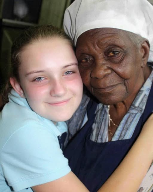 My Classmates Spent Years Laughing at My Lunch Lady Grandma – Until My Graduation Speech Made Them Fall Silent!