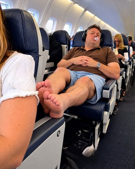 A Man Put His Bare Feet on My Airplane Armrest—Then Regretted It